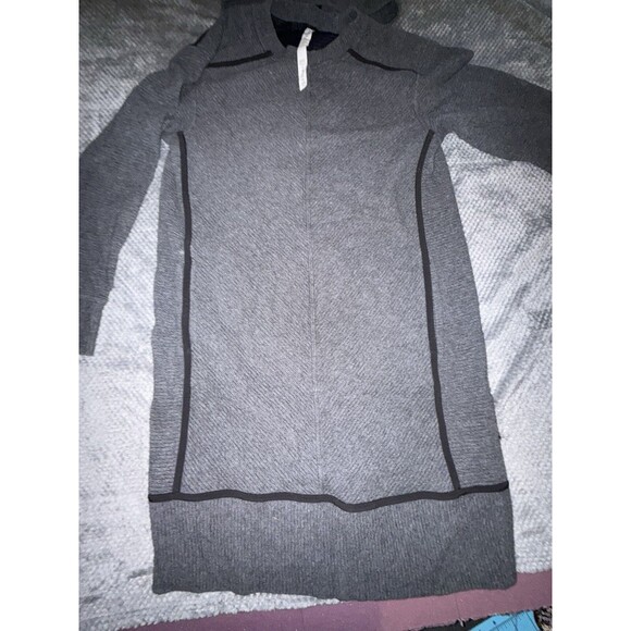 Lululemon On Repeat Dress Size 6 Dark Gray Black Removable Collar - Picture 4 of 16